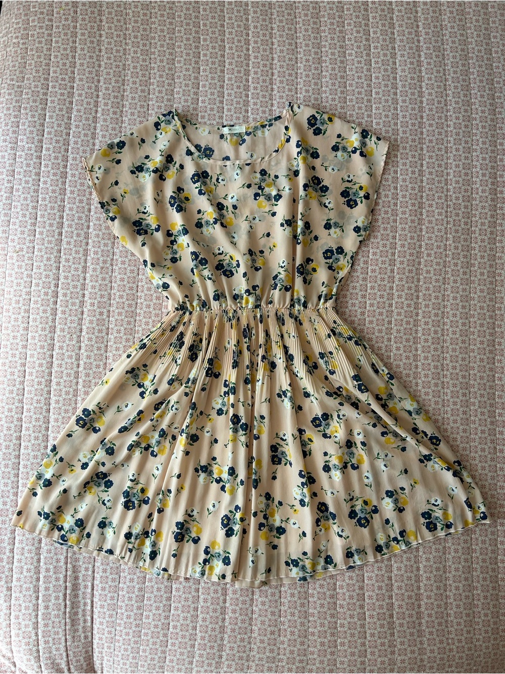 Everly pink floral dress